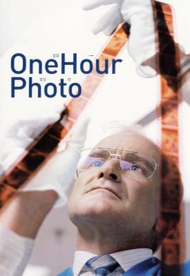 poster for One Hour Photo 2002